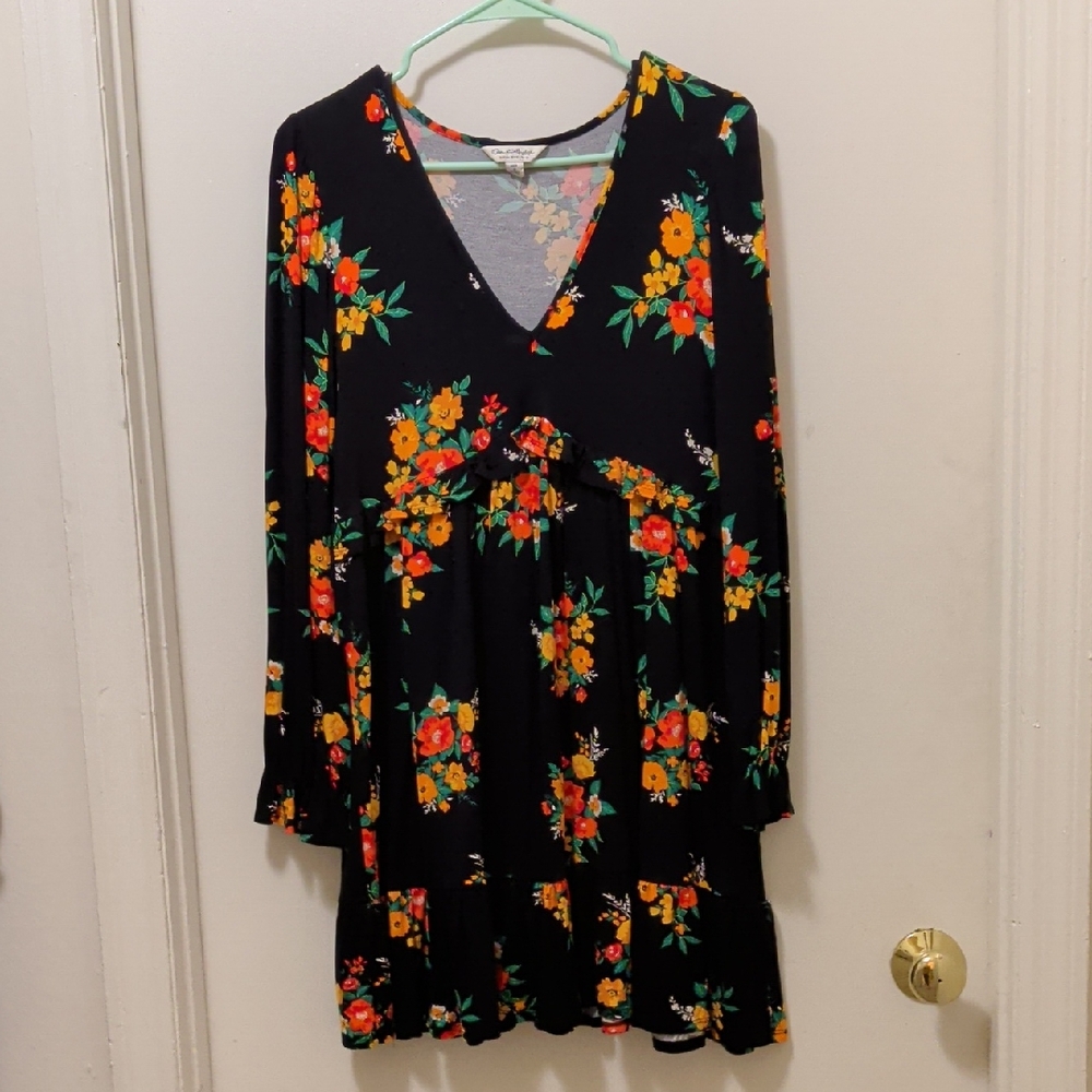 Miss Selfridge Gray Floral Top